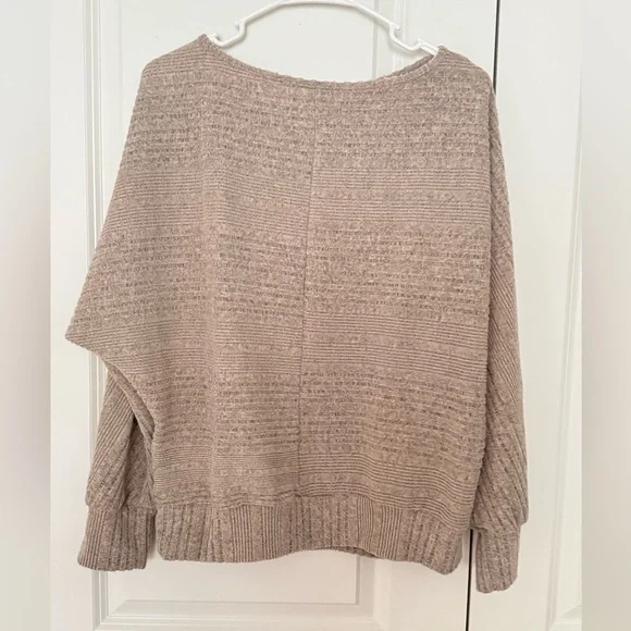 SHEIN Taupe Ribbed Knit Top - Picture 7 of 7